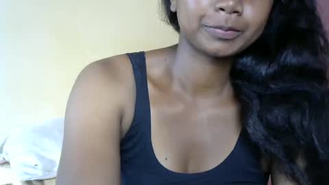 Snapshot of juicy_pretty chatting on February 25, 2025, 10:15 am stellah online show from February 25, 2025, 10:15 am