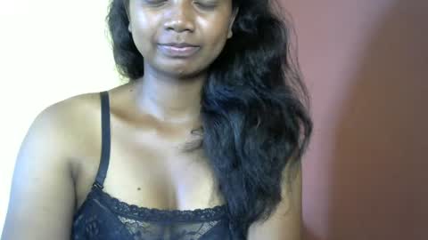 Snapshot of juicy_pretty chatting on March 4, 2025, 7:41 am stellah online show from March 4, 2025, 7:41 am