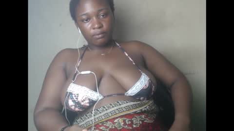 juicyboobssx online show from September 16, 2025, 9:38 pm