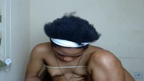 juicynwetx online show from March 7, 2025, 1:20 am