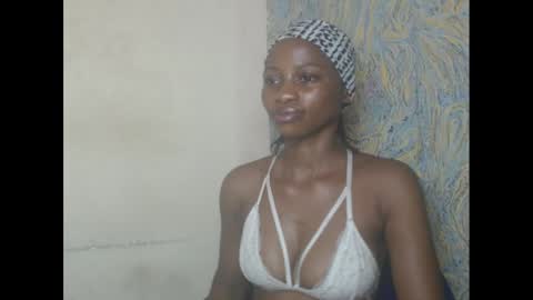 juicypiexx online show from February 27, 2025, 11:04 pm