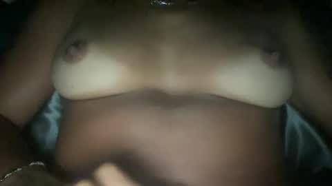 Snapshot of juicywhenwet chatting on October 1, 2025, 12:33 pm juicywhenwet online show from October 1, 2025, 12:33 pm