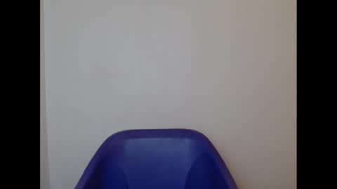 juicyxpink online show from February 8, 2025, 8:31 am