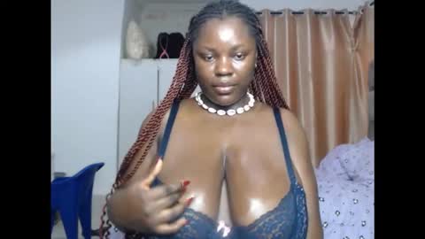 juicyxxxboobs online show from October 17, 2025, 11:24 am