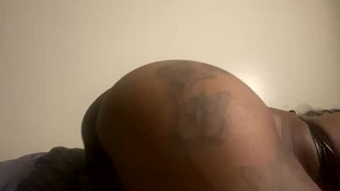 juicyy_mochaa online show from November 14, 2025, 6:56 am