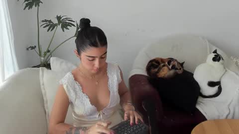 Andry but call me yulieth online show from January 12, 2026, 5:07 pm