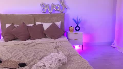 Jules Nightt online show from March 20, 2026, 9:52 pm