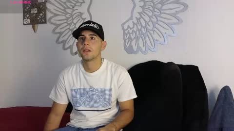 Snapshot of jules_qeen chatting on July 1, 2026, 1:29 am jules_qeen online show from July 1, 2026, 1:29 am