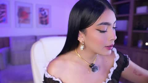 Jules Bennett online show from February 11, 2026, 11:37 am