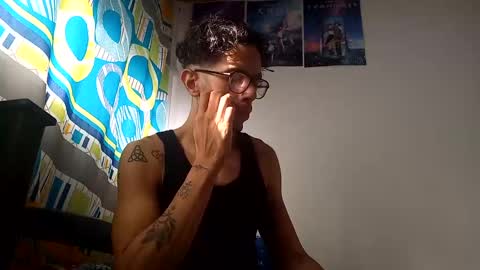 Julfigo online show from January 22, 2025, 12:49 pm