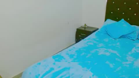  Juliana Torres  online show from November 20, 2025, 9:47 pm