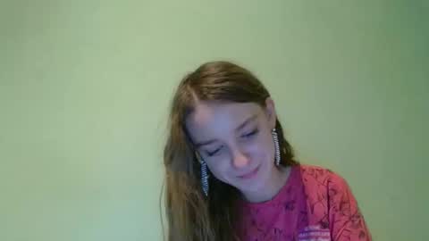 Snapshot of juli_etta chatting on December 1, 2024, 7:36 pm Julietta online show from December 1, 2024, 7:36 pm