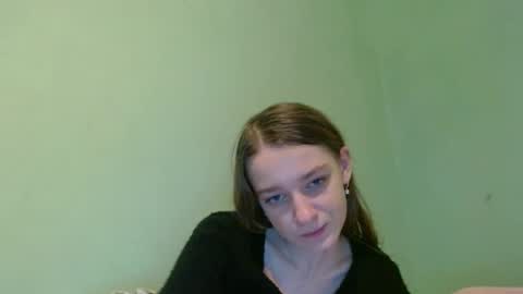 Snapshot of juli_etta chatting on December 3, 2024, 12:35 am Julietta online show from December 3, 2024, 12:35 am