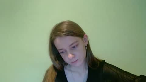 Snapshot of juli_etta chatting on December 4, 2024, 8:07 pm Julietta online show from December 4, 2024, 8:07 pm