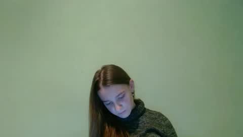 Snapshot of juli_etta chatting on December 5, 2024, 8:11 pm Julietta online show from December 5, 2024, 8:11 pm