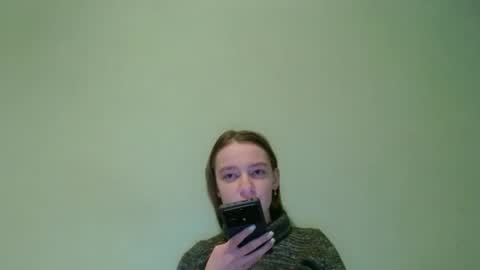 Snapshot of juli_etta chatting on December 6, 2024, 2:24 am Julietta online show from December 6, 2024, 2:24 am