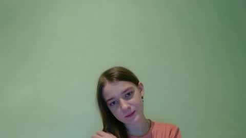 Snapshot of juli_etta chatting on December 18, 2024, 10:13 pm Julietta online show from December 18, 2024, 10:13 pm