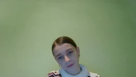 Snapshot of juli_etta chatting on January 12, 2025, 5:22 pm Julietta online show from January 12, 2025, 5:22 pm