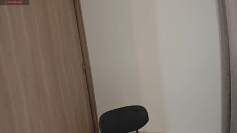 Juli Modelo Independiente online show from October 11, 2025, 2:04 pm