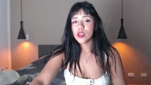 JULIETA online show from December 17, 2025, 12:05 am