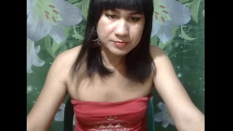 Snapshot of julia111987 chatting on April 20, 2026, 6:31 pm JULIA online show from April 20, 2026, 6:31 pm