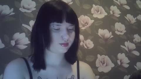 Snapshot of julia1605 chatting on February 22, 2026, 4:35 am julia1605 online show from February 22, 2026, 4:35 am