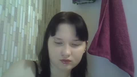 Snapshot of julia1605 chatting on February 28, 2026, 9:38 pm julia1605 online show from February 28, 2026, 9:38 pm