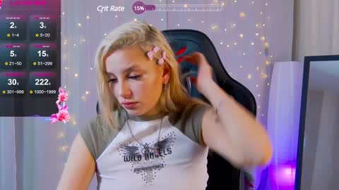 julia__bunny online show from January 15, 2025, 10:13 pm
