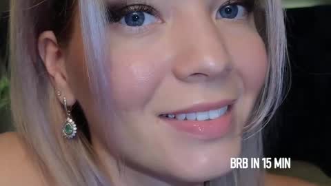 Cute online show from February 18, 2025, 4:05 pm