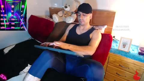 Julian online show from February 8, 2025, 5:50 pm