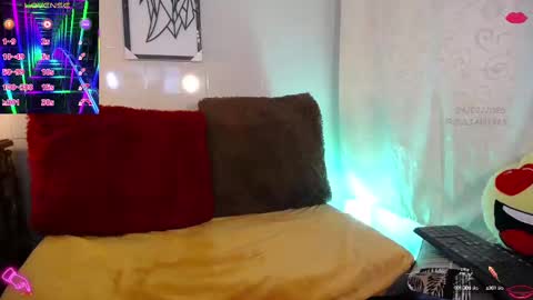 Julian online show from February 25, 2025, 1:09 am
