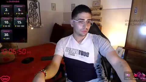 Julian online show from November 14, 2025, 3:05 am