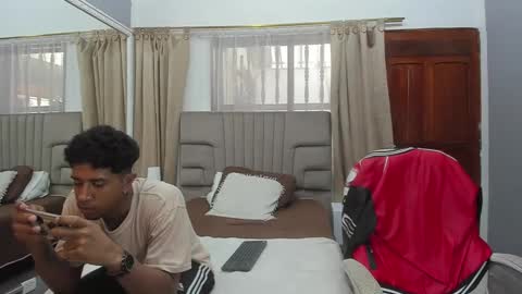 julian billy online show from February 13, 2025, 6:48 pm