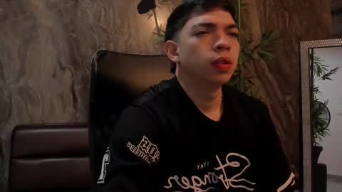 JULIAN  online show from March 13, 2026, 11:17 am