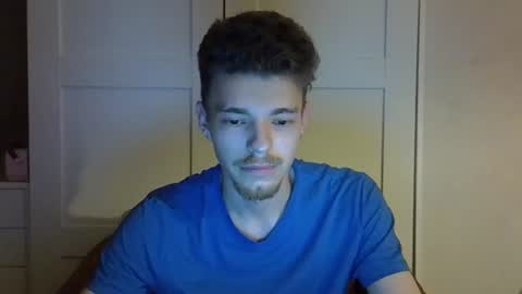 Snapshot of julian_velvet chatting on June 28, 2026, 7:53 pm julian_velvet online show from June 28, 2026, 7:53 pm