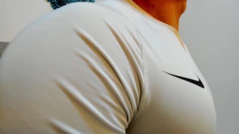 julian_wallace online show from January 5, 2025, 1:56 am