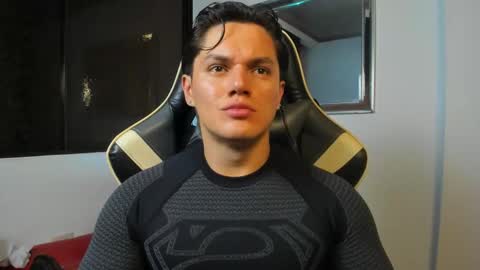 julian_wallace online show from February 27, 2026, 11:27 pm