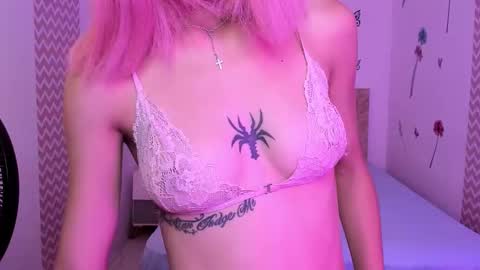 juliana online show from October 30, 2025, 1:12 pm