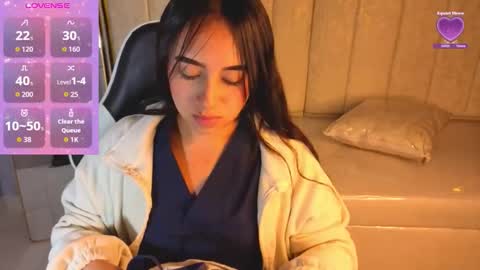 Online 2200 to 600 online show from November 11, 2025, 2:22 am