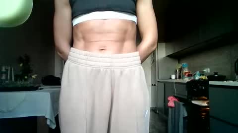 julianagold1 online show from May 8, 2026, 5:18 pm