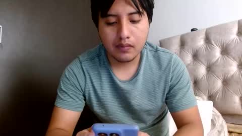 Snapshot of julianalvarez95 chatting on May 3, 2026, 4:35 pm Julian online show from May 3, 2026, 4:35 pm