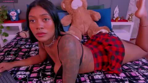 Snapshot of julianamiller chatting on January 24, 2025, 1:13 am juli online show from January 24, 2025, 1:13 am