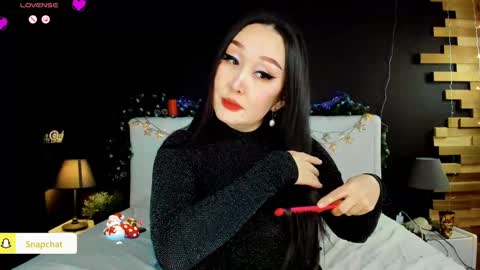 Snapshot of julianna_jamii chatting on December 20, 2024, 5:18 pm Julianna online show from December 20, 2024, 5:18 pm