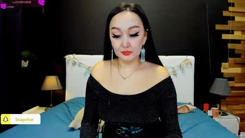 Snapshot of julianna_jamii chatting on February 8, 2025, 3:00 pm Julianna online show from February 8, 2025, 3:00 pm