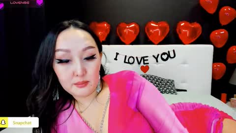 Snapshot of julianna_jamii chatting on February 22, 2025, 11:02 am Julianna online show from February 22, 2025, 11:02 am