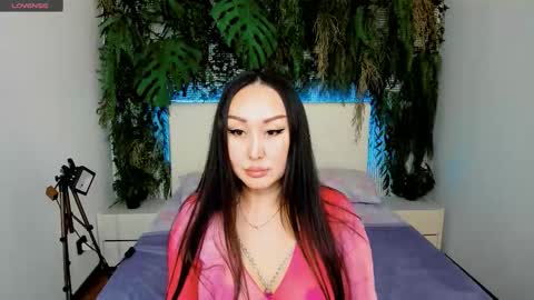 Snapshot of julianna_jamii chatting on November 9, 2025, 2:48 pm Julianna online show from November 9, 2025, 2:48 pm