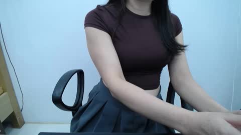 julie9x online show from September 9, 2025, 8:08 pm