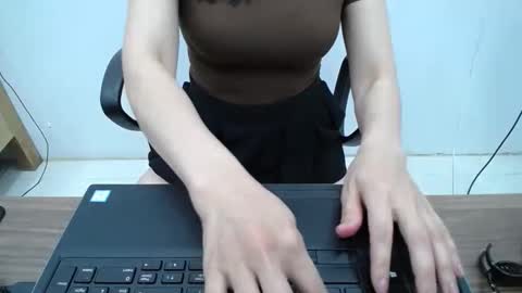 julie9x online show from April 20, 2026, 8:54 pm