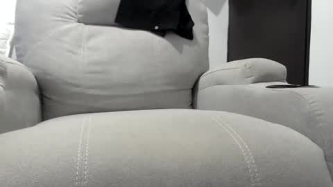 Julie bunny online show from December 12, 2024, 7:59 pm