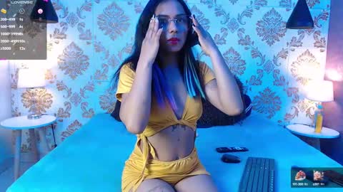 julie coper online show from January 3, 2025, 7:50 pm